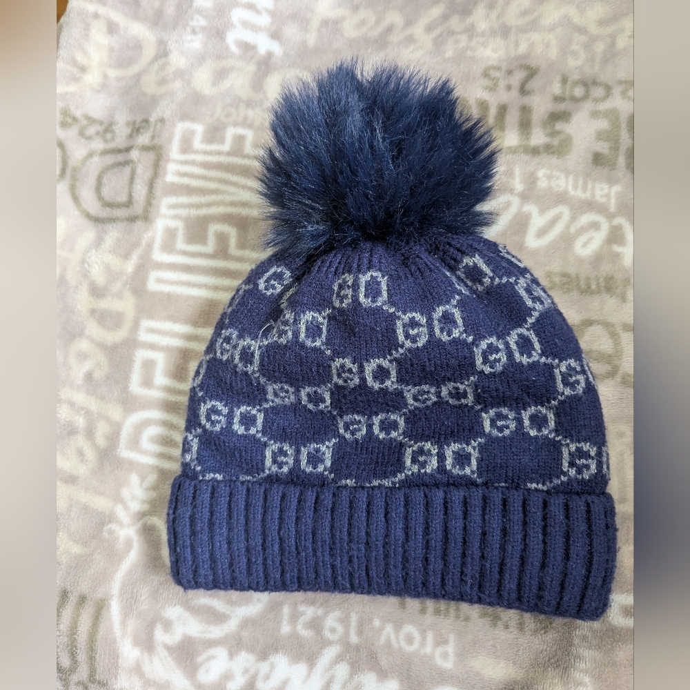 Navy Blue Knit Beanie with Pom Pom